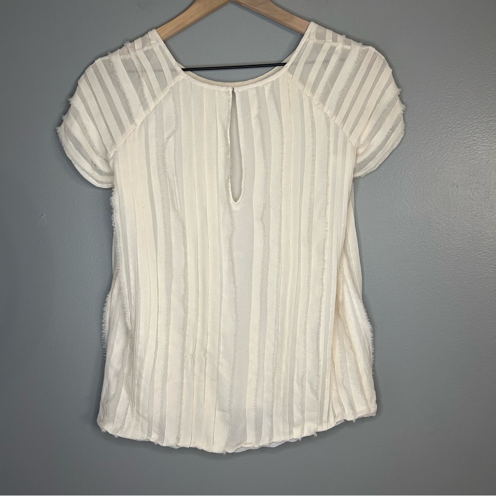 Joie 100% Silk Cream Pleated Blouse, Sz XS, Raw Edges, Lined Top - Picture 5 of 9